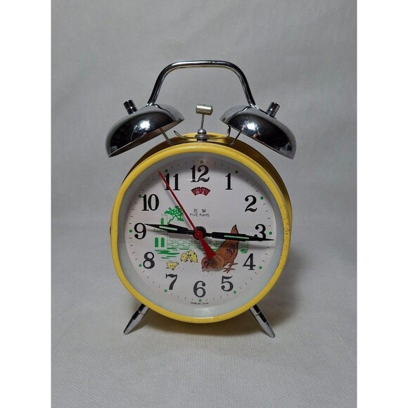 Vintage Five Rams Animated Pecking Chicken Wind-up Alarm Clock - Picture 1 of 6